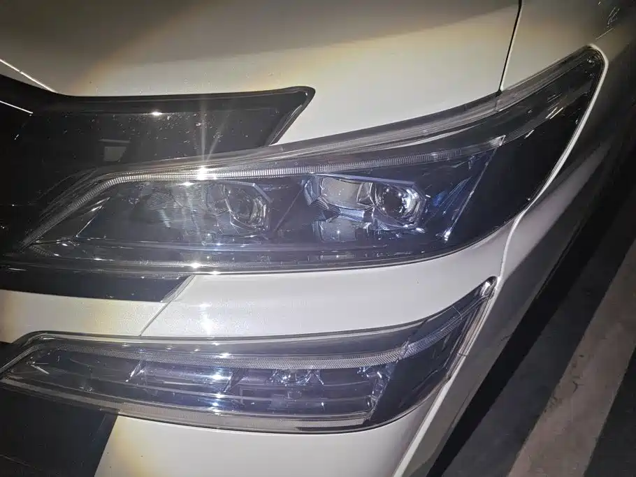 صورة 5 - Toyota Vellfire