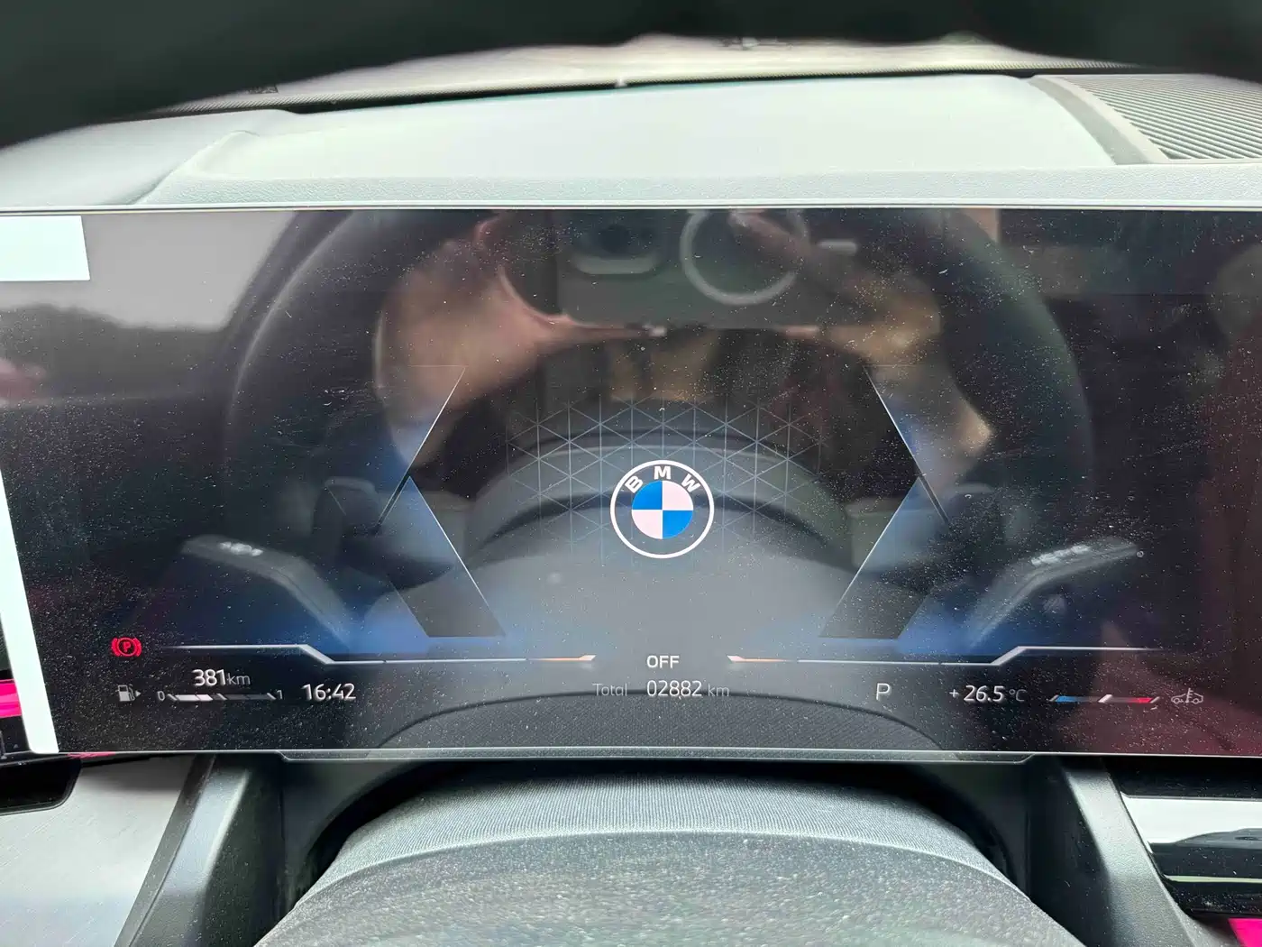 BMW 5 Series 2026 525Li M Sport Package фото 12
