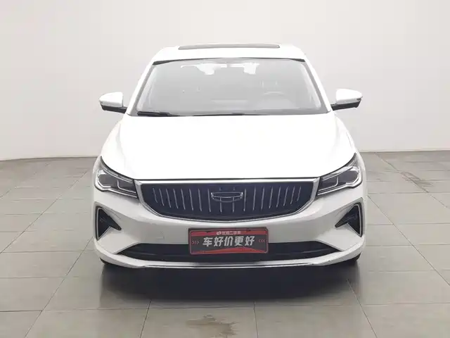 Geely Emgrand 2022 4th Generation 1.5L CVT Premium — фото 3