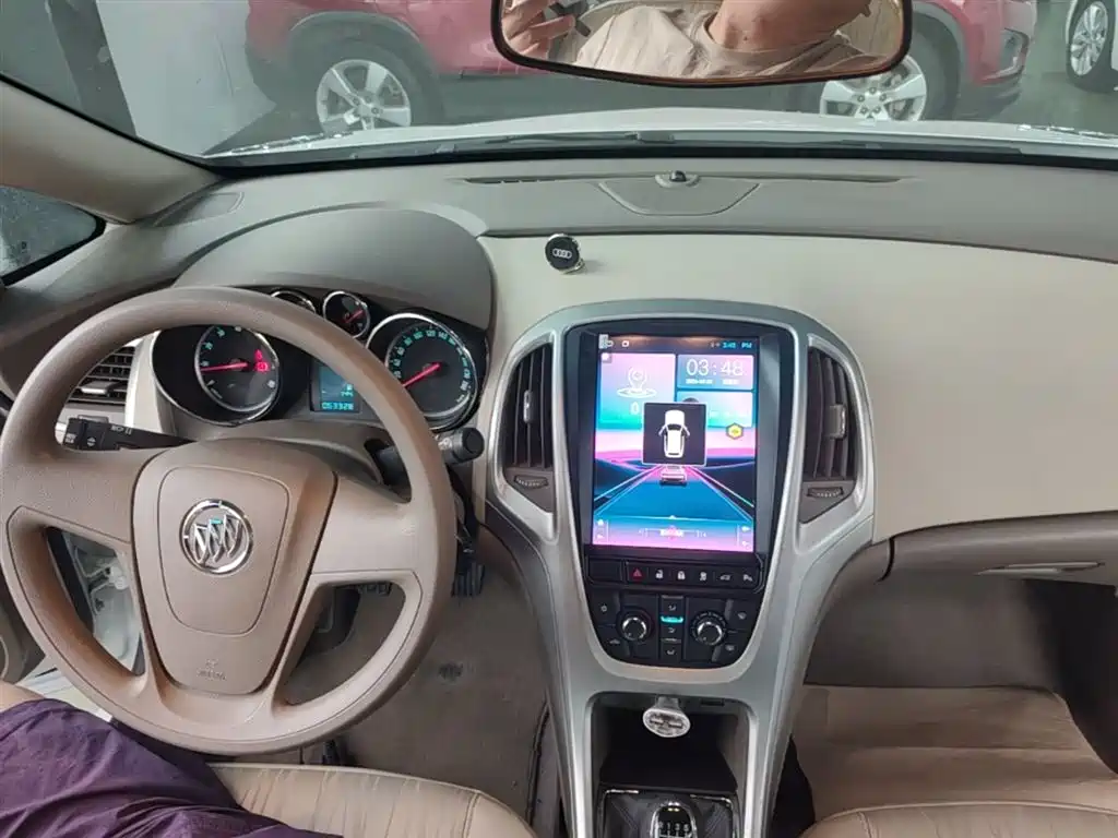 Buick Excelle 2013 Model GT 1.6L Manual Comfort фото 10