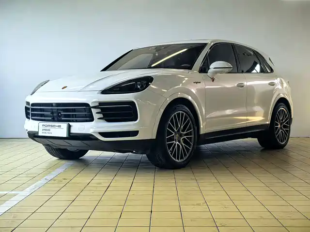 PORSCHE CAYENNE NEW ENERGY