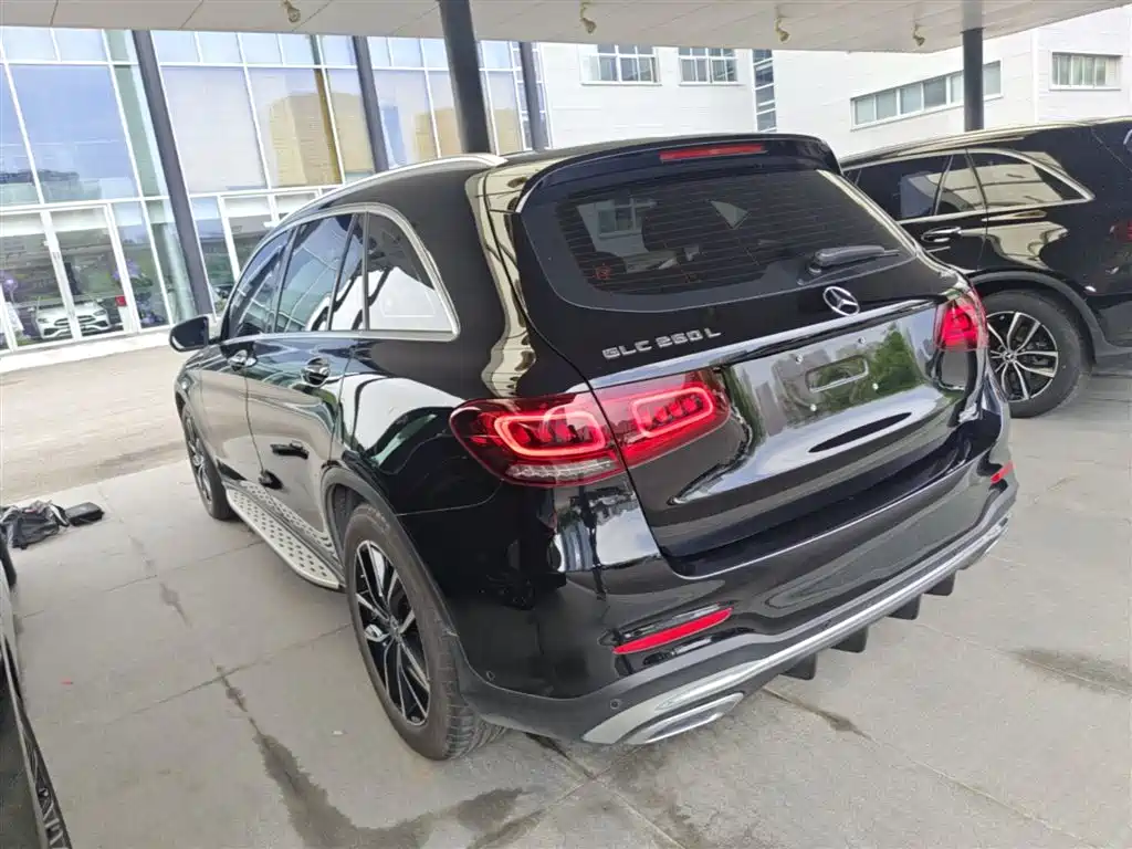Mercedes-Benz GLC 2021 GLC 260 L 4MATIC Luxury фото 5