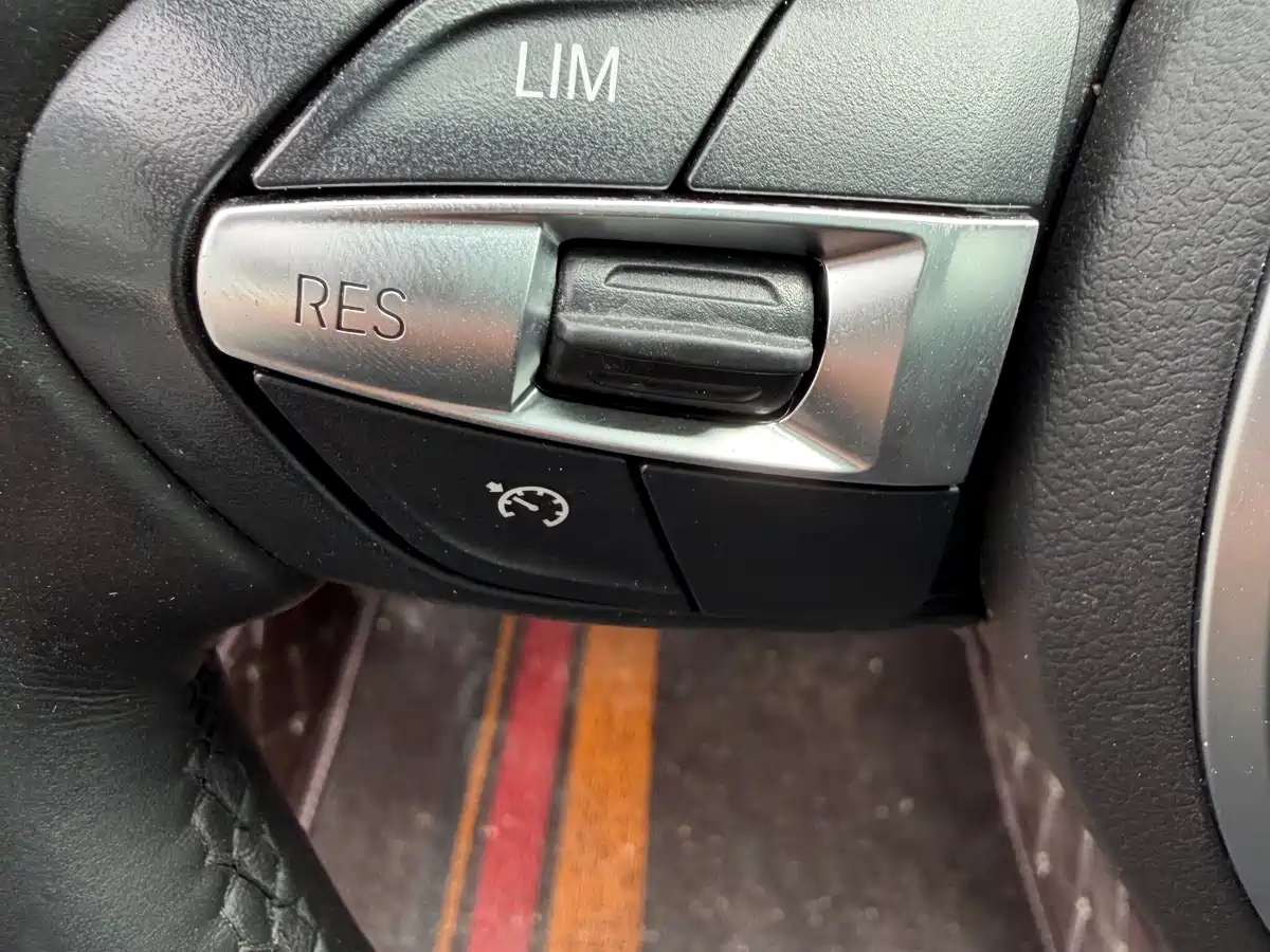 BMW 3 Series GT 2020 320i M Sport Package фото 27