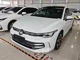 Photo 2 - Volkswagen Golf