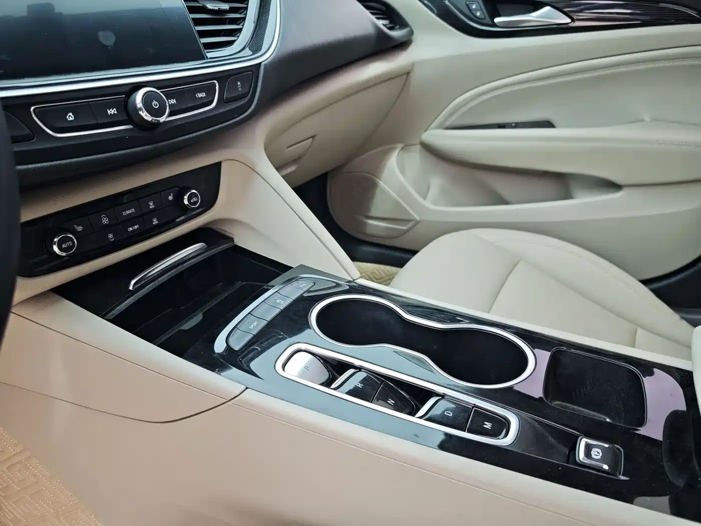 Buick Regal 2020 552T Elite фото 13