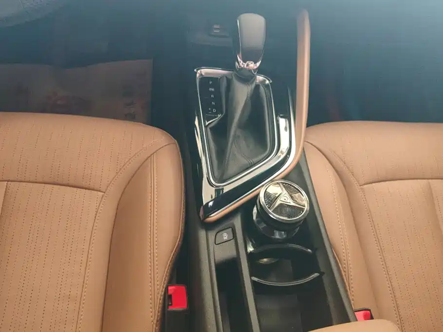 Buick GL6 2023 2021 323T Mild Hybrid Connected Luxury