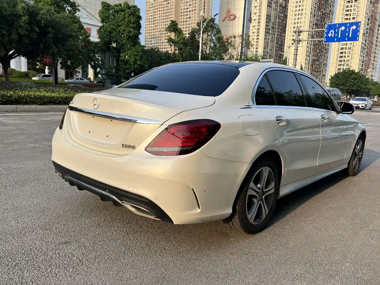 Mercedes-Benz C-Class 2020 C 260 L Sport фото 5