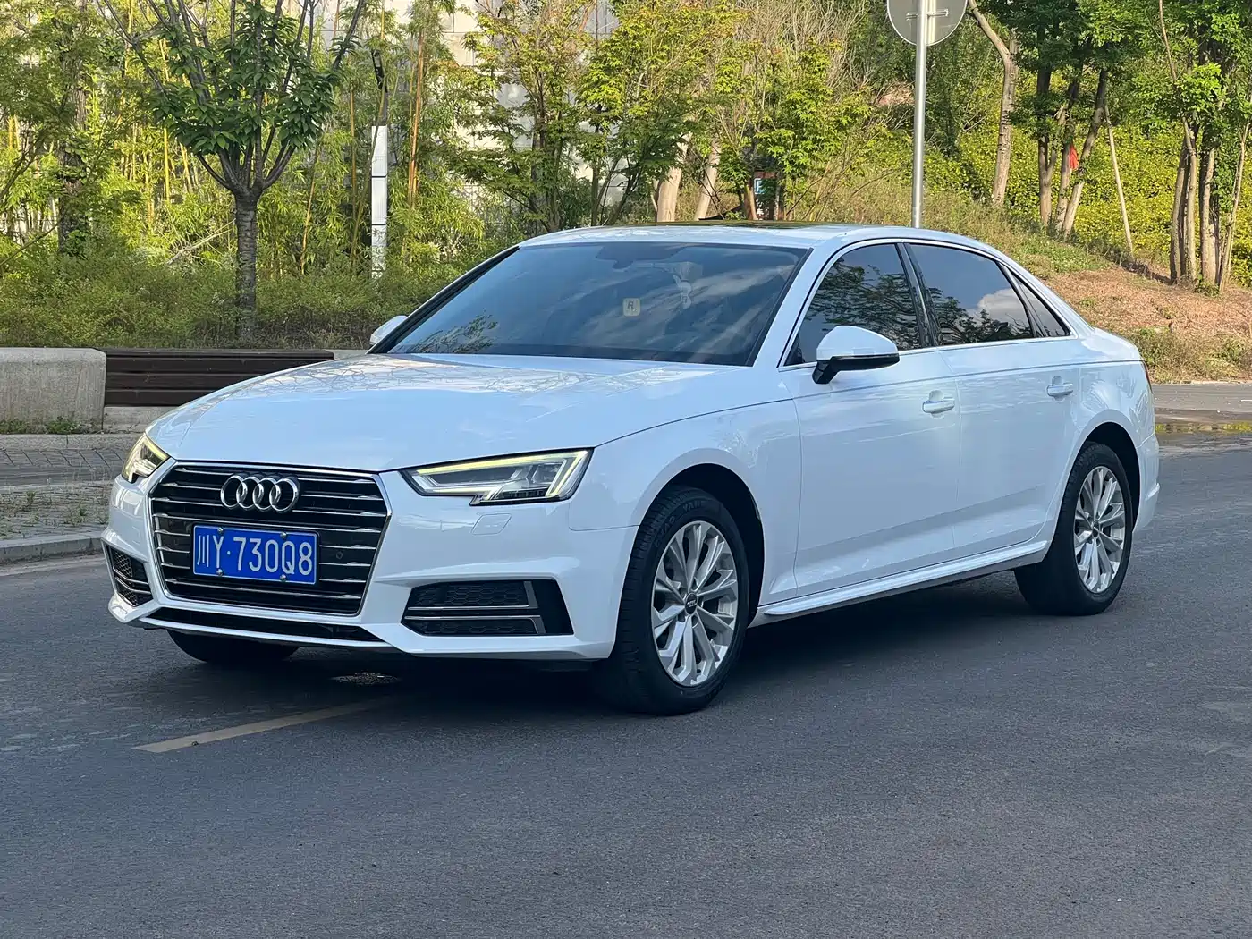Audi A4L 2019 40 TFSI Progressive (China VI) фото 2