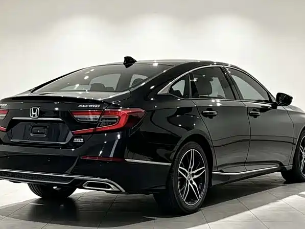 Honda Accord 2022 260TURBO Phantom Night Premium фото 7