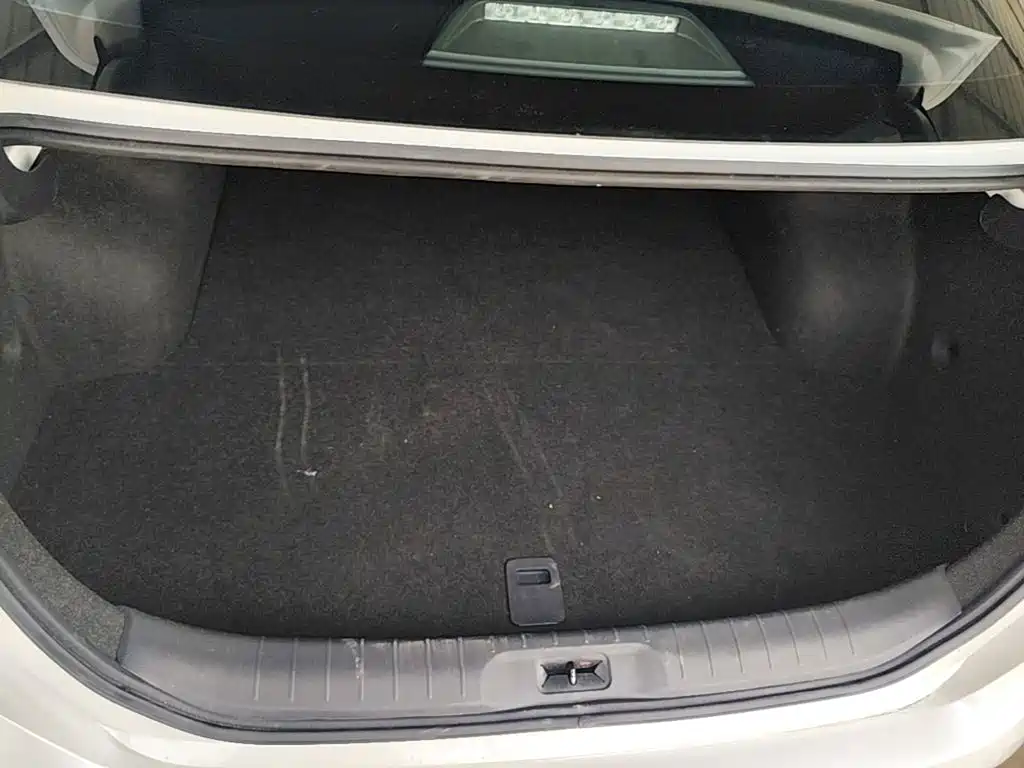 Photo 19 - Nissan Teana