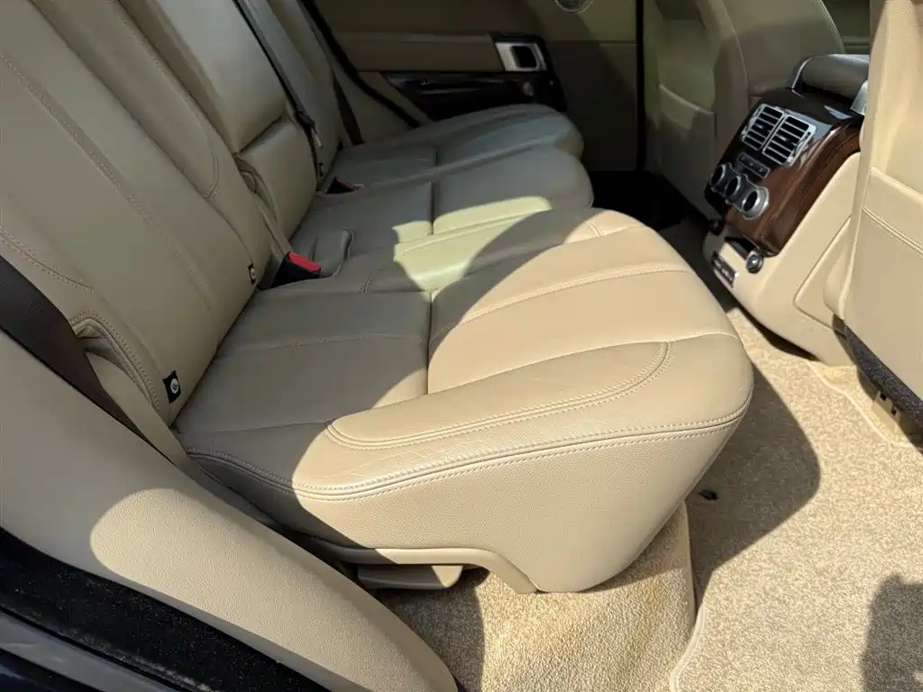 Land Rover Range Rover 2016 3.0 SC V6 Vogue фото 27
