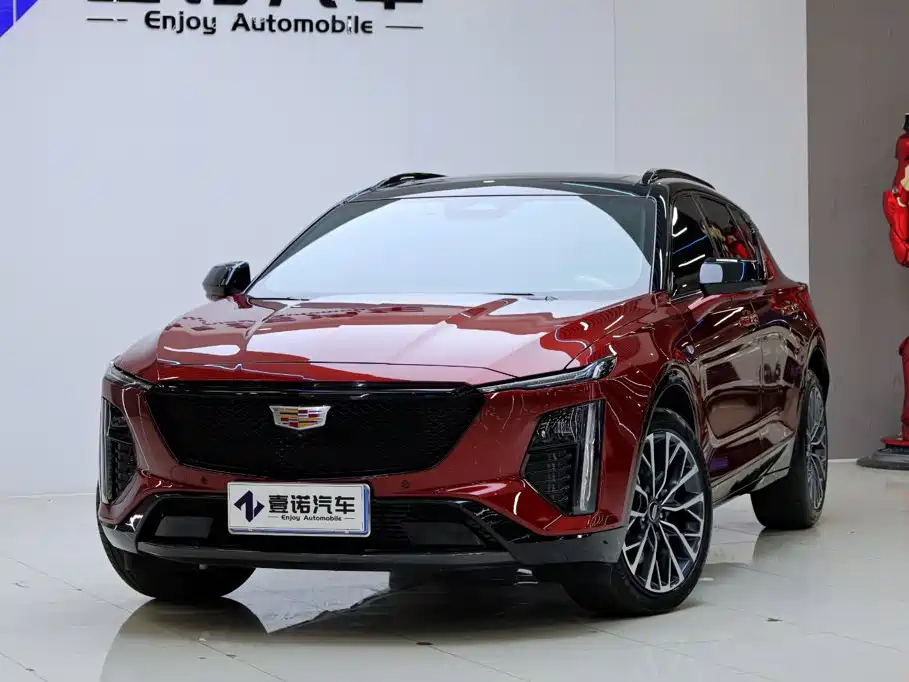 Cadillac GT4 2023 2023 28T Platinum Edition