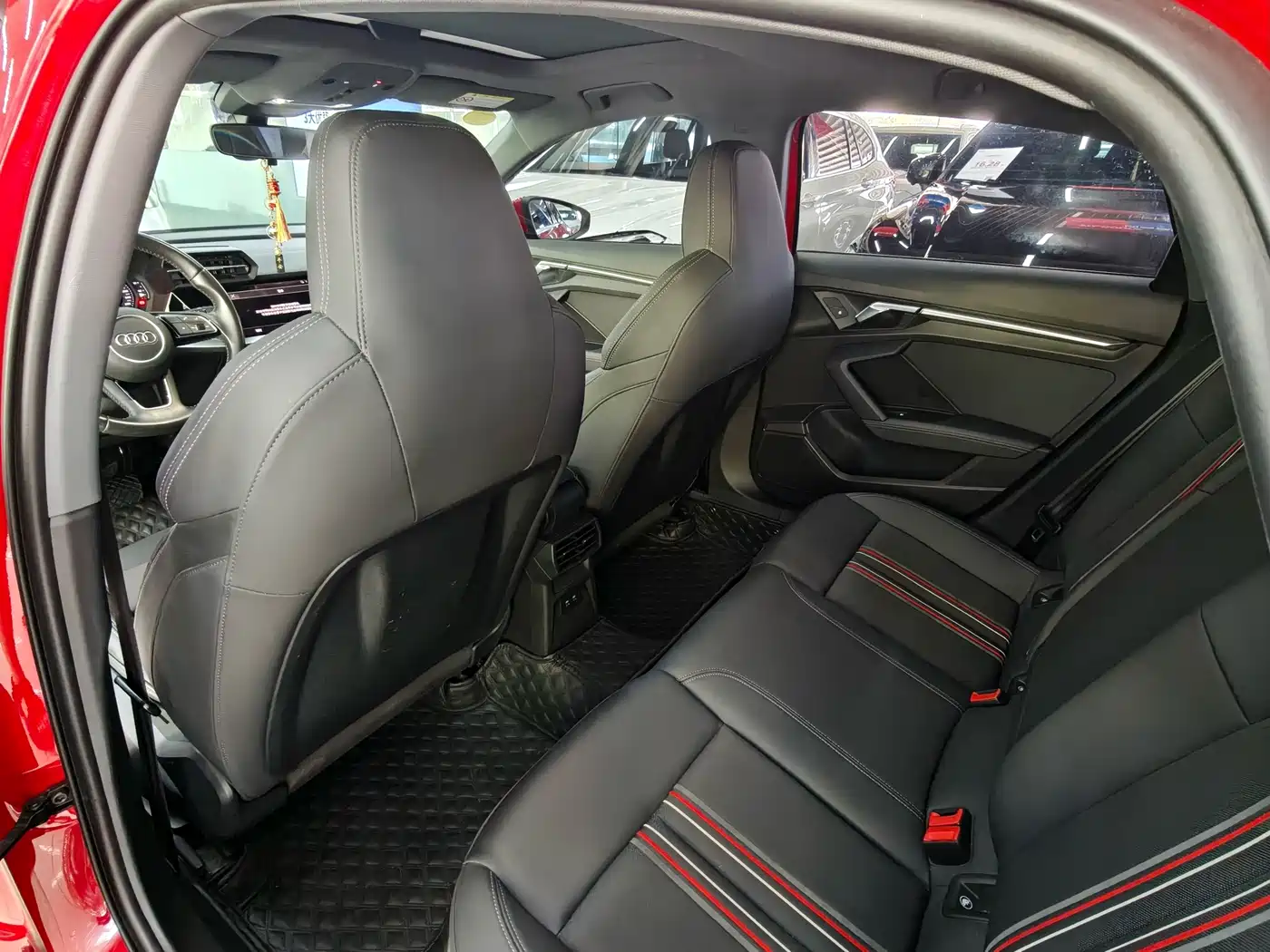 Фото 13 - Audi A3