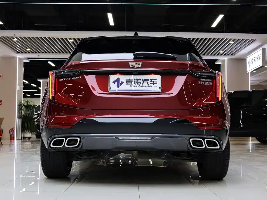 Cadillac GT4 2023 2023 28T Platinum Edition