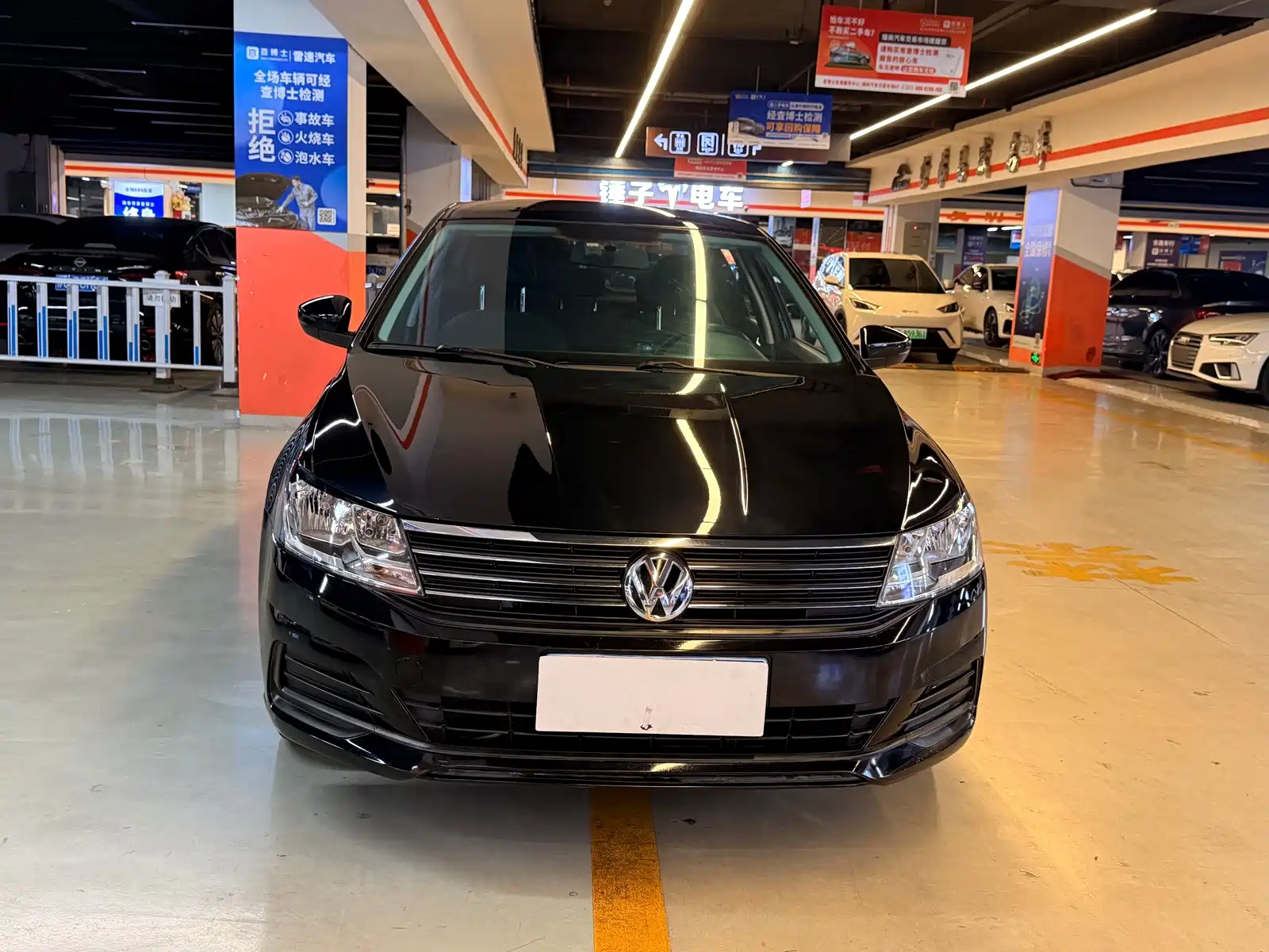 Фото 2 - Volkswagen Lavida