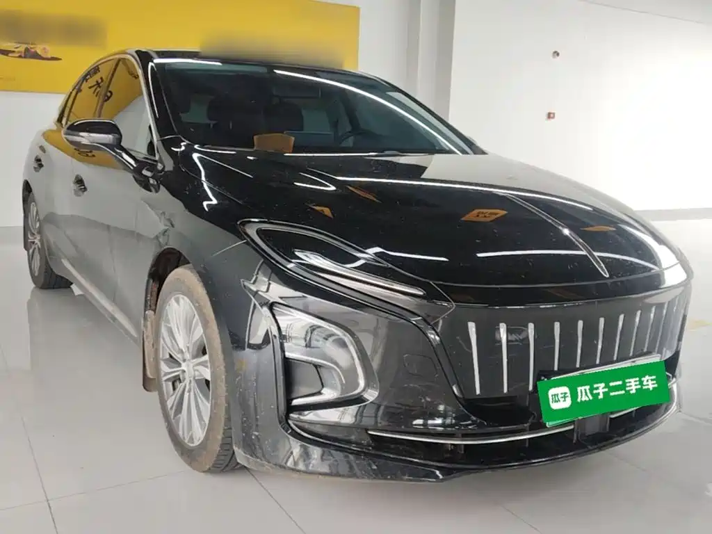 Hongqi E-QM5 2025 2024 Model 610km PLUS