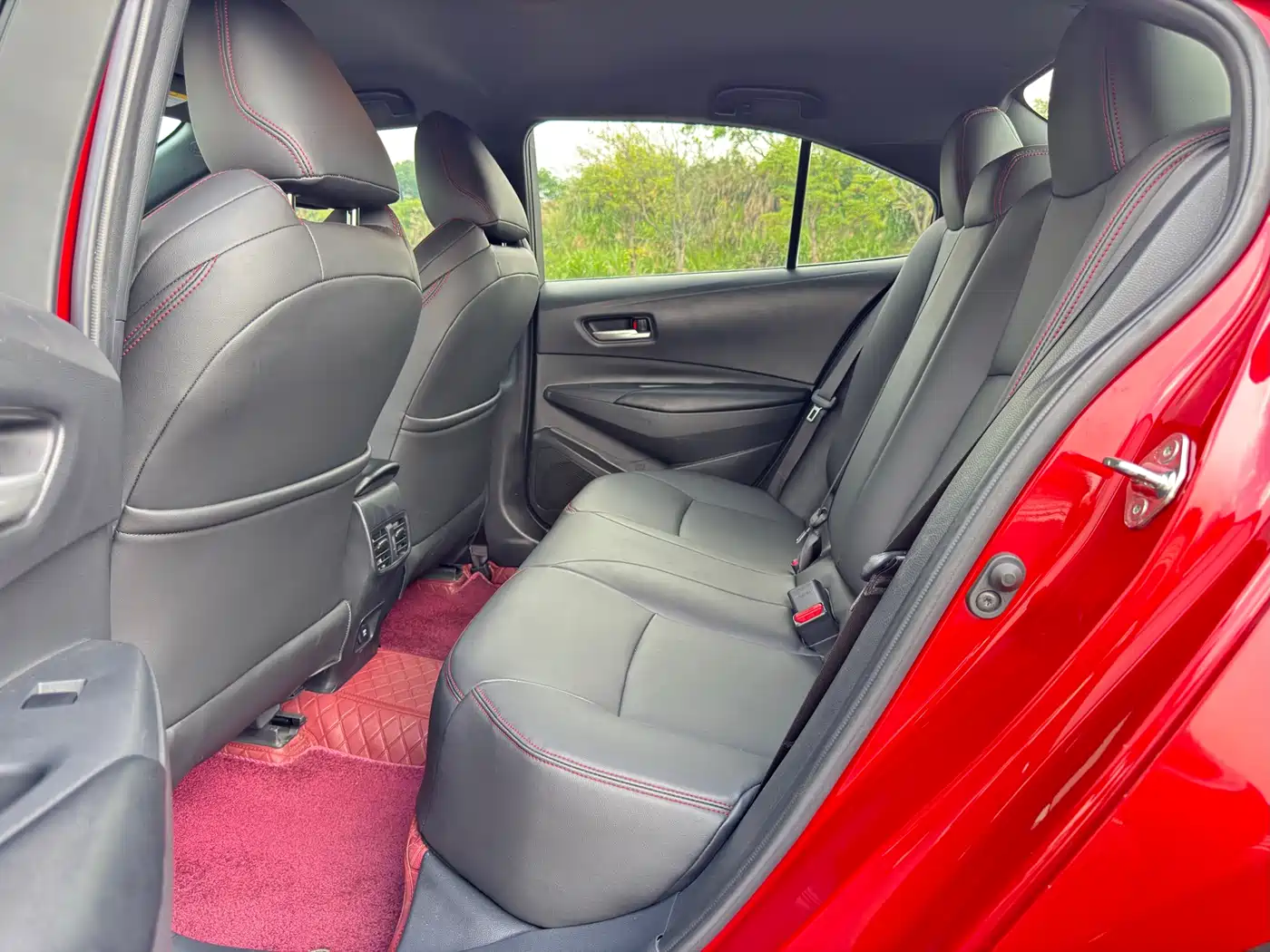 Toyota Levin 2021 TNGA 1.5L CVT Leading Edition фото 12