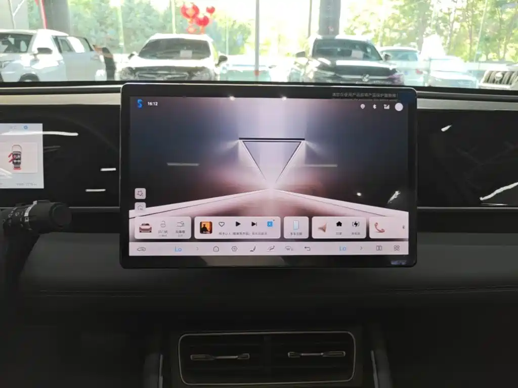 BYD Qin L 2025 2025 DM-i Smart Drive Edition 120KM Surpassing