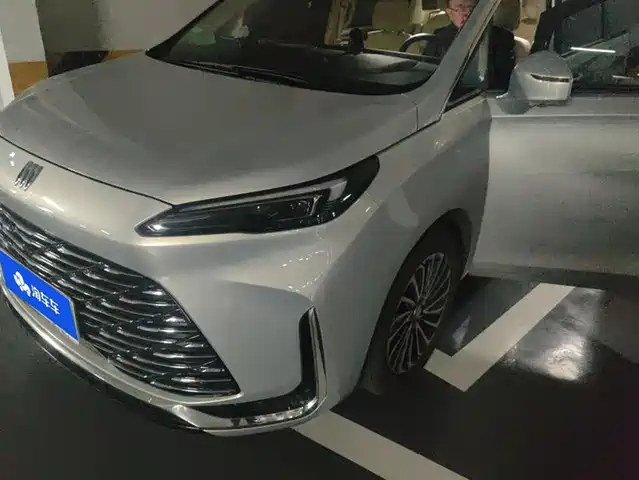 buick gl8-new-energy