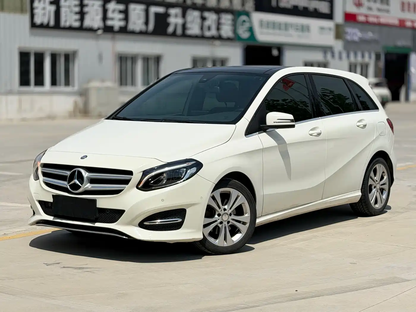 Mercedes-Benz B-Class 2015 B 200 Style