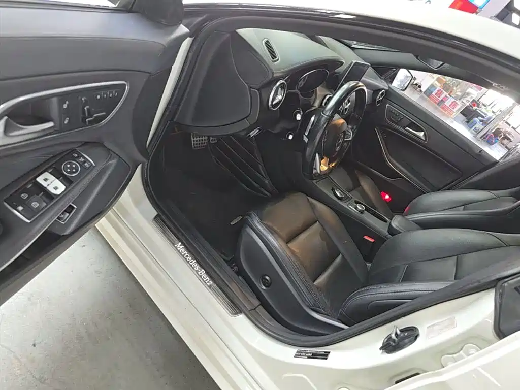 Mercedes-Benz CLA (Import) 2014 CLA 260 4MATIC фото 16