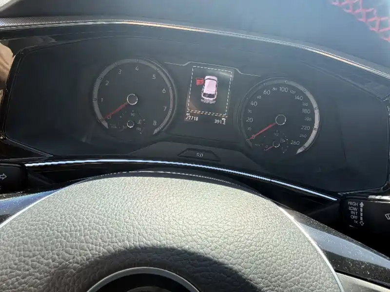 Volkswagen Tayron 2022 280TSI 2WD Luxury Smart Connect Edition фото 6