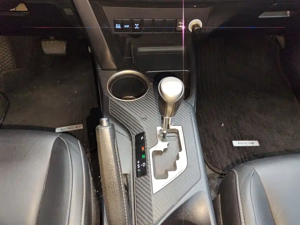 Toyota RAV4 Rongfang 2013 2.5L Auto 4WD Elite фото 7