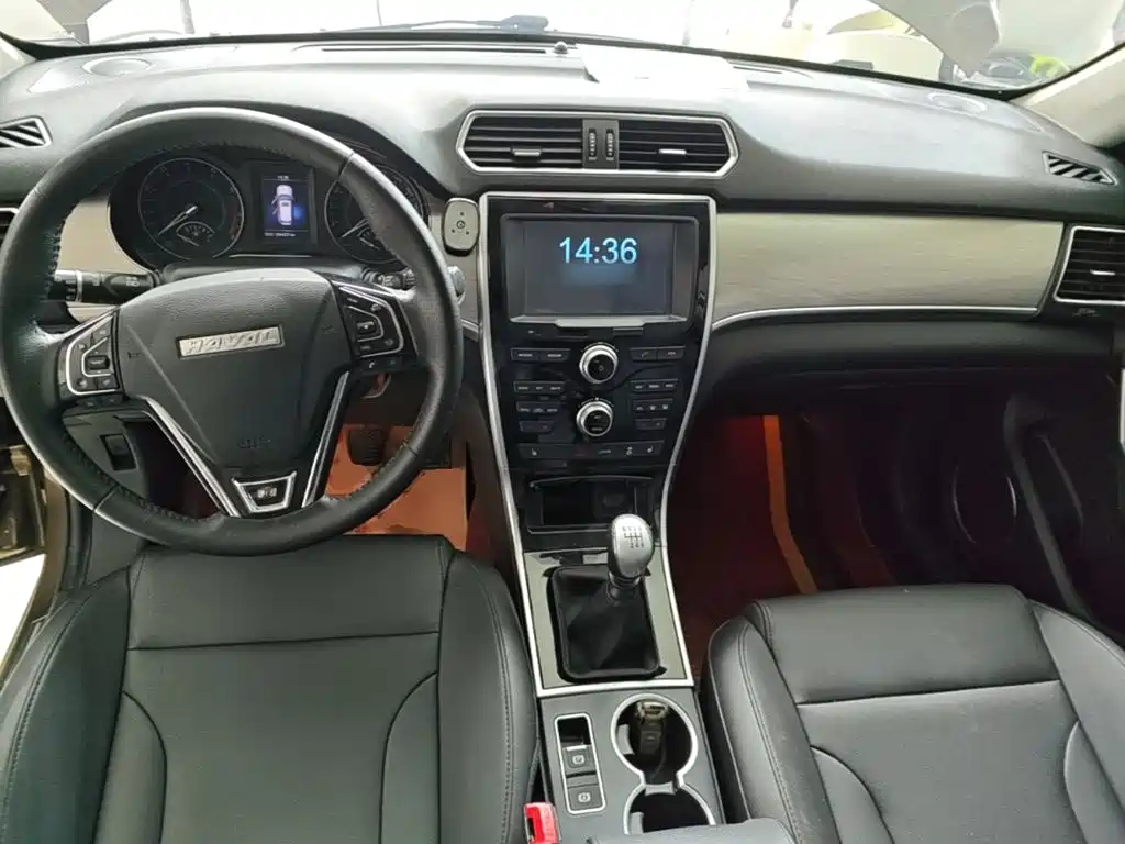 Фото 10 - Haval H2