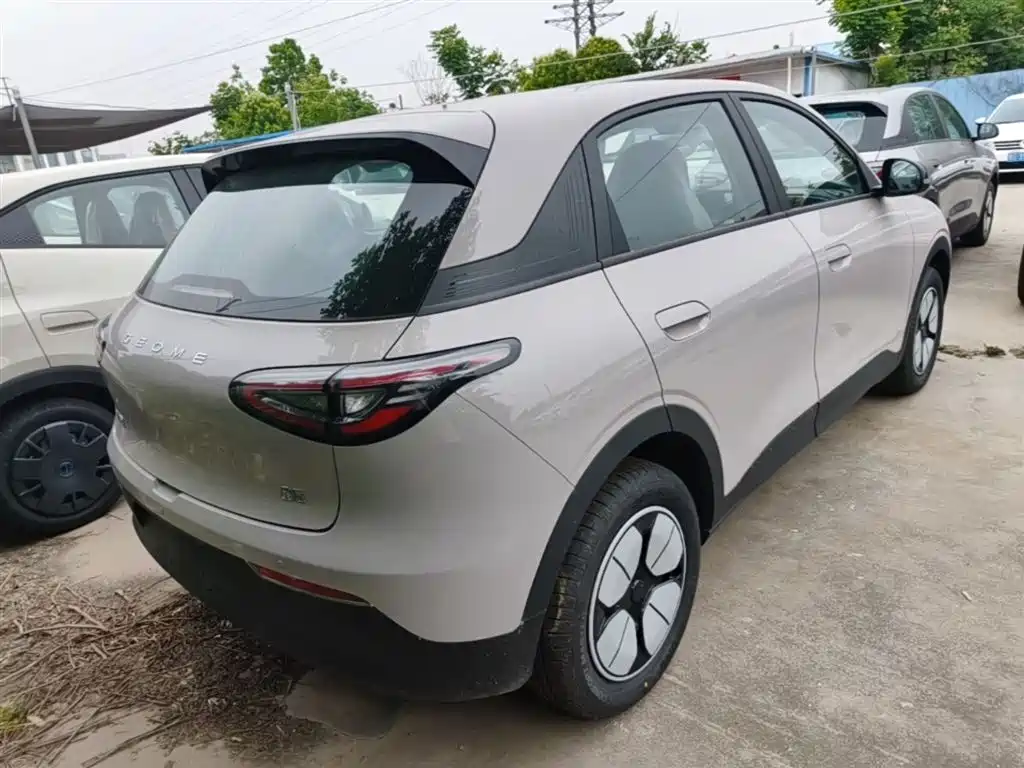Geely Galaxy Starry Wish 2026 Edition 310km Youth Version фото 7