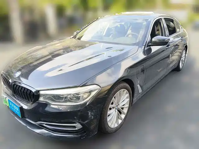 BMW 5 Series New Energy 2019 Facelift 530Le Pioneer Edition — фото 1