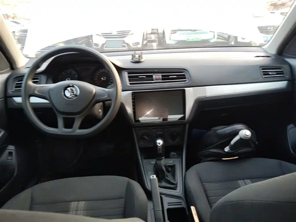 Volkswagen Lavida 2019 Lavida Start 1.5L Auto Trend (China VI) фото 10