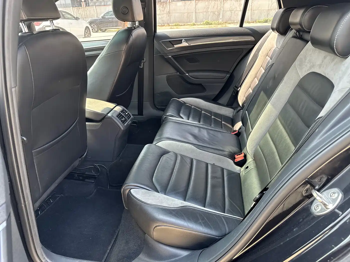 Volkswagen Golf 2018 280TSI Automatic R-Line Model фото 7