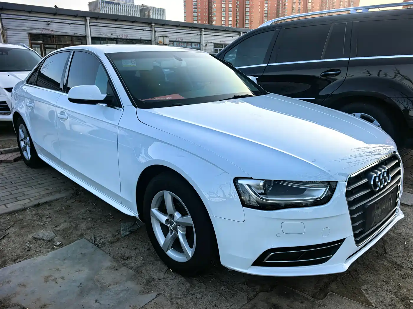 Audi A4L 2013 35 TFSI Automatic Standard фото 2