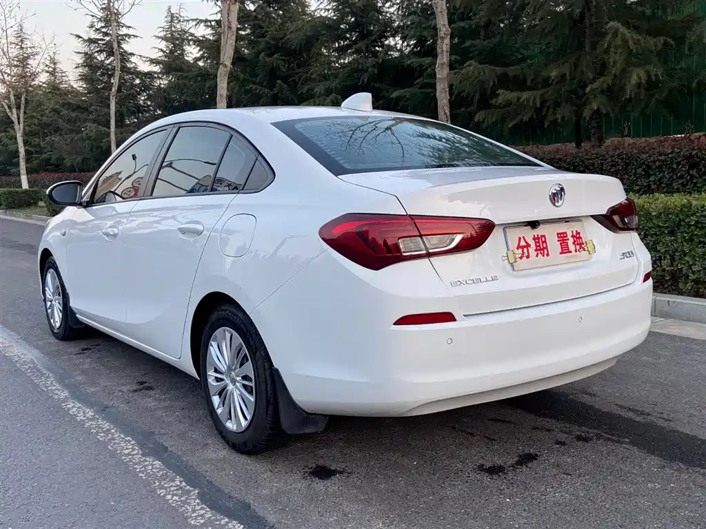 Buick Excelle 2018 15N Manual Elite фото 14