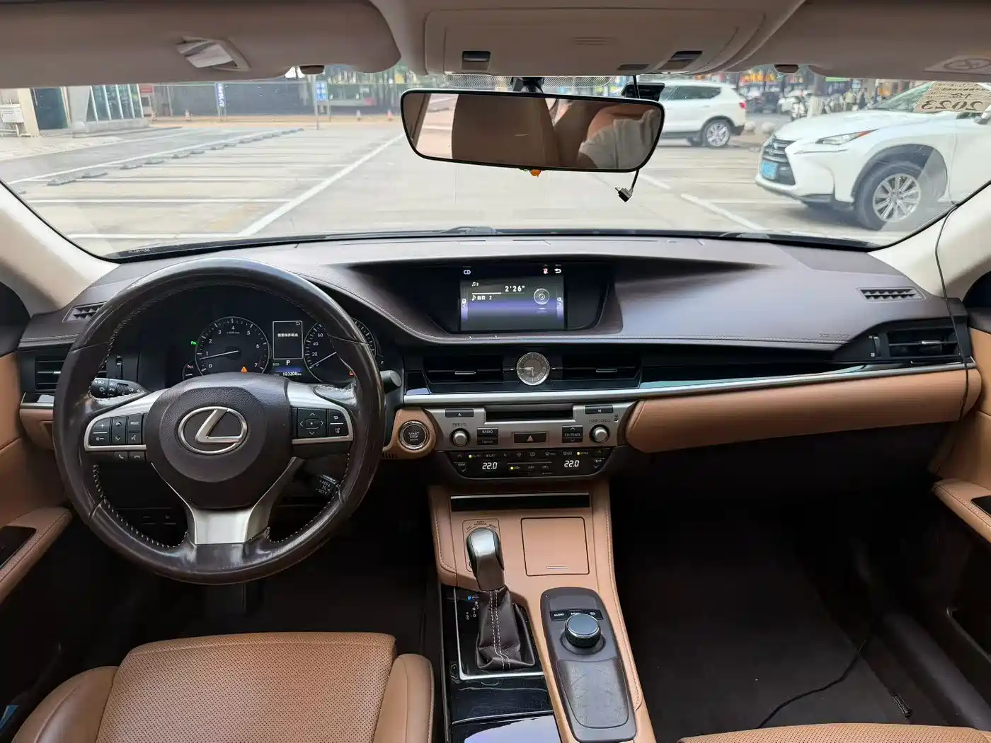 Lexus ES 2015 200 Elite Edition фото 7