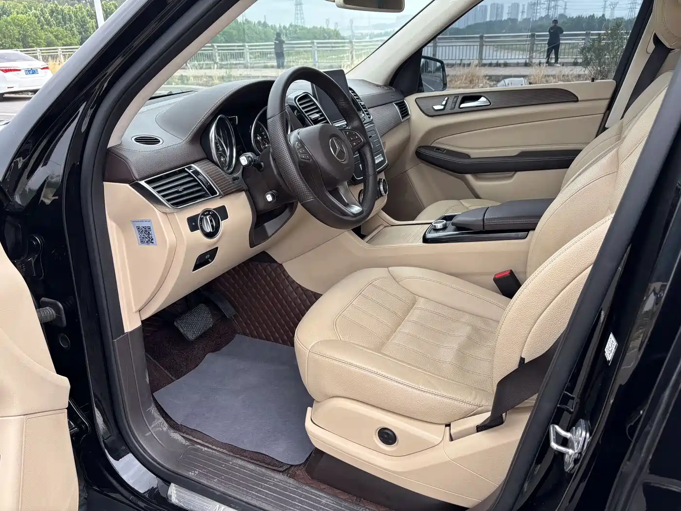 Mercedes-Benz GLE 2019 GLE 320 4MATIC Dynamic Ultimate Edition фото 6