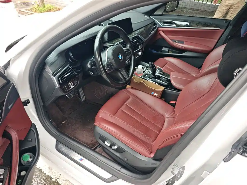 BMW 5 Series 2018 Facelift 530Li Leading M Sport Package фото 14
