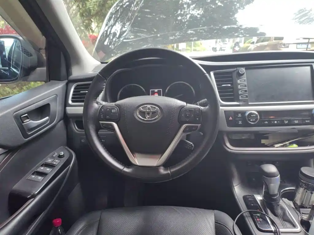 Toyota Highlander 2018 2.0T 4WD Luxury 7-seater China VI фото 3