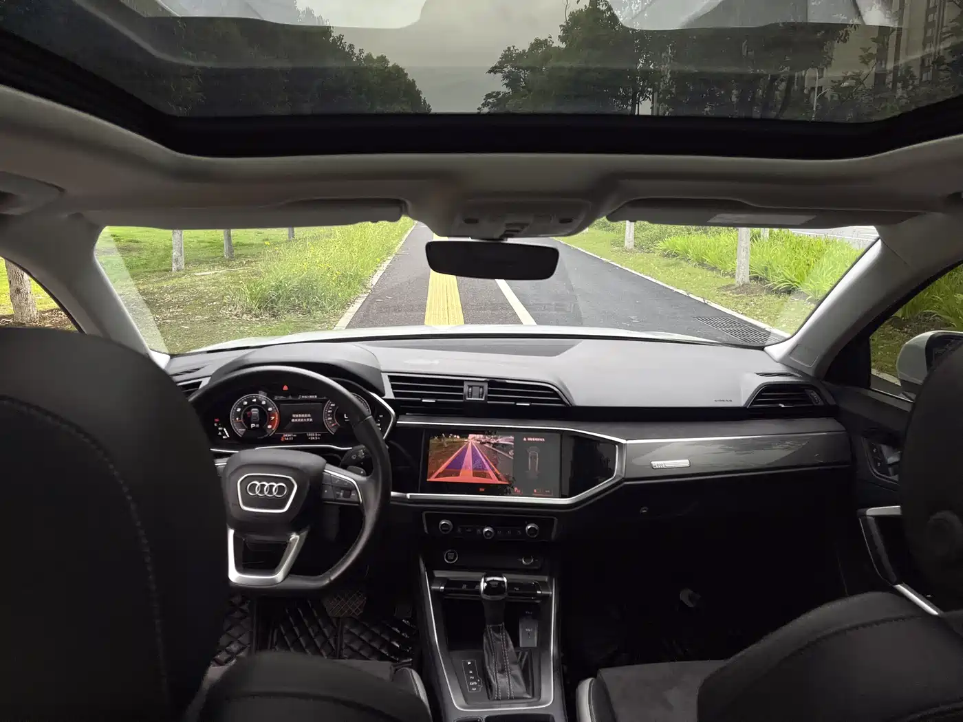 Audi Q3 2023 35 TFSI Fashion Dynamic (1.4T) фото 17