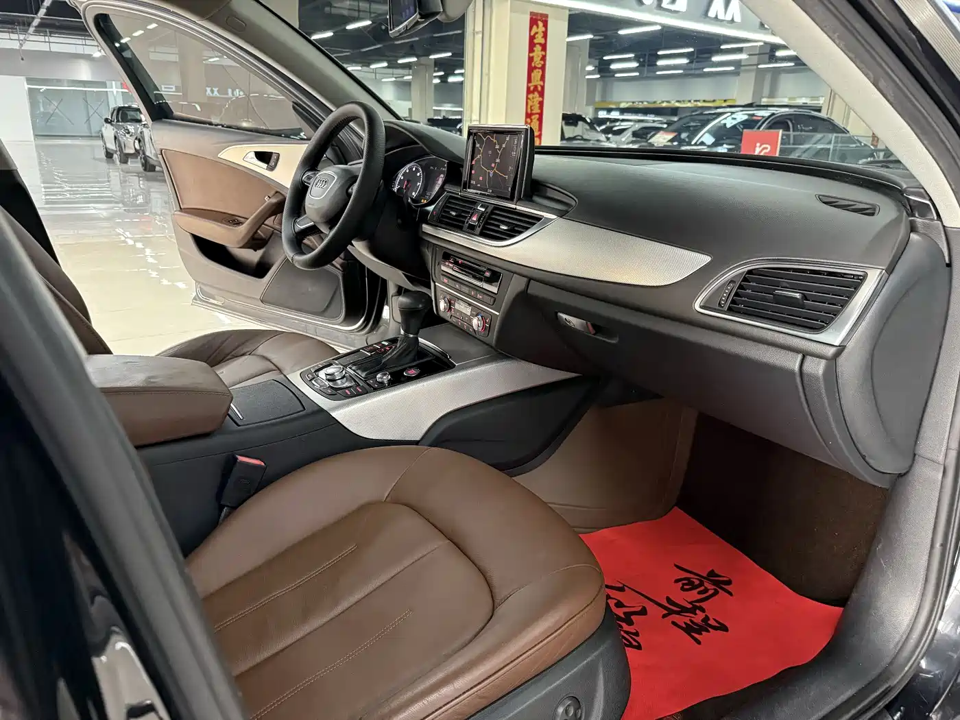 Audi A6L 2012 30 FSI Comfort фото 9