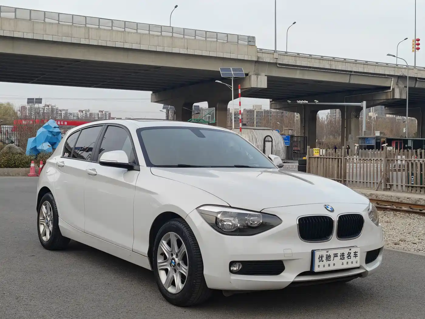 BMW 1 Series (Import) 2013 Facelift 116i Leading Model фото 3