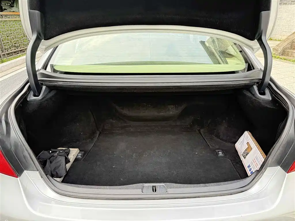 Lexus LS 2006 Model 460 фото 23