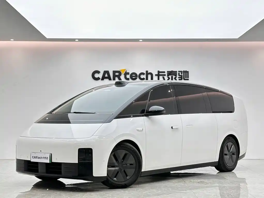 Li Auto MEGA 2024