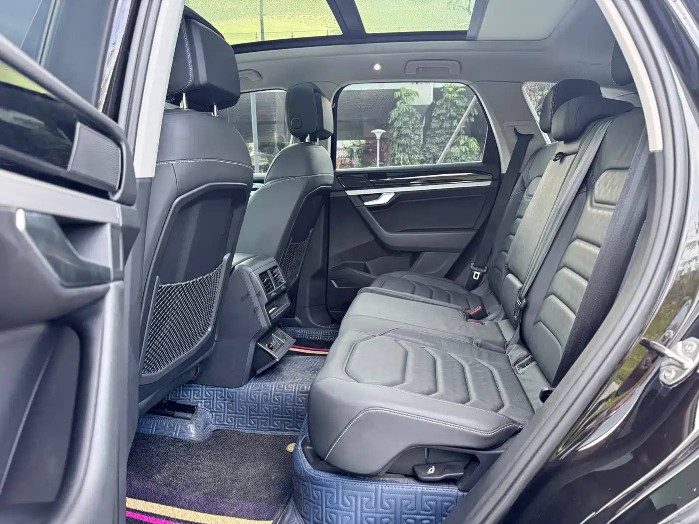 Volkswagen Touareg 2019 2.0TSI Pilot Edition China VI фото 16