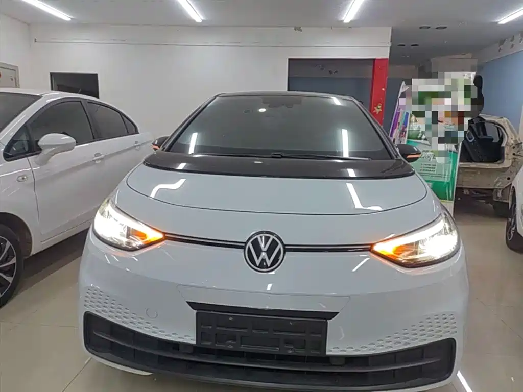 Volkswagen ID.3 2023 Upgraded Pure Intelligence Edition фото 3
