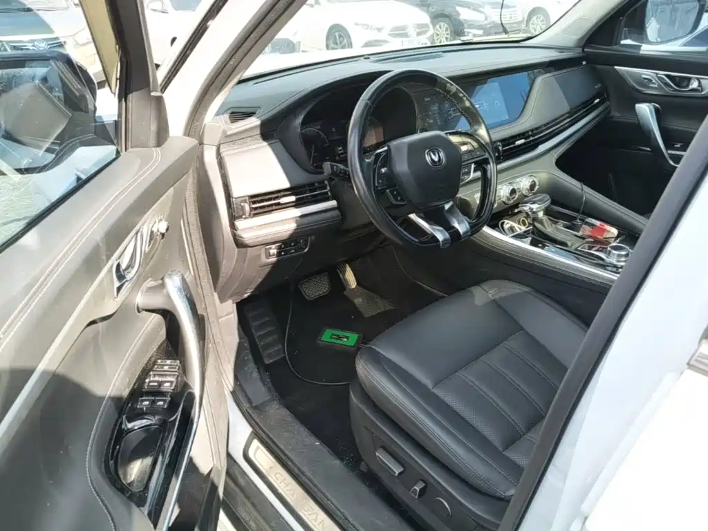 Changan CS95 2019 2019 2.0T 2WD Luxury