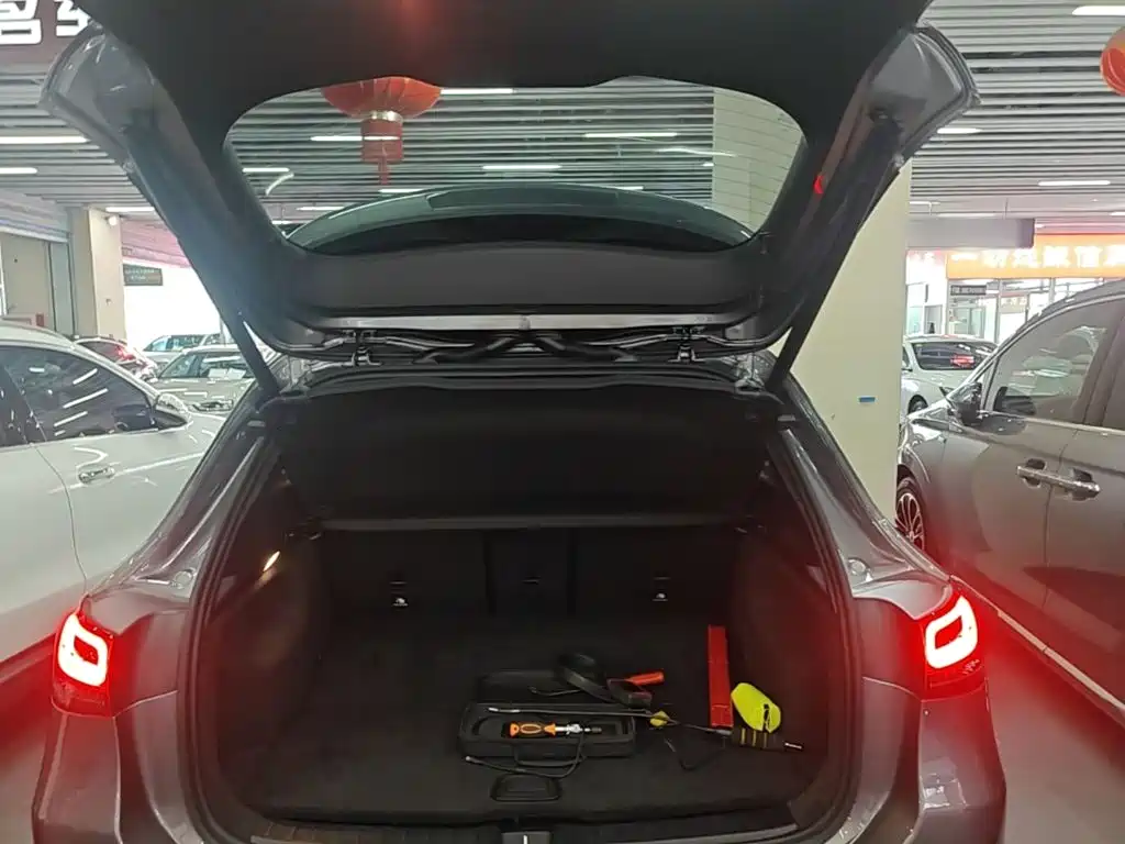 Mercedes-Benz EQA 2023 2022 EQA 260