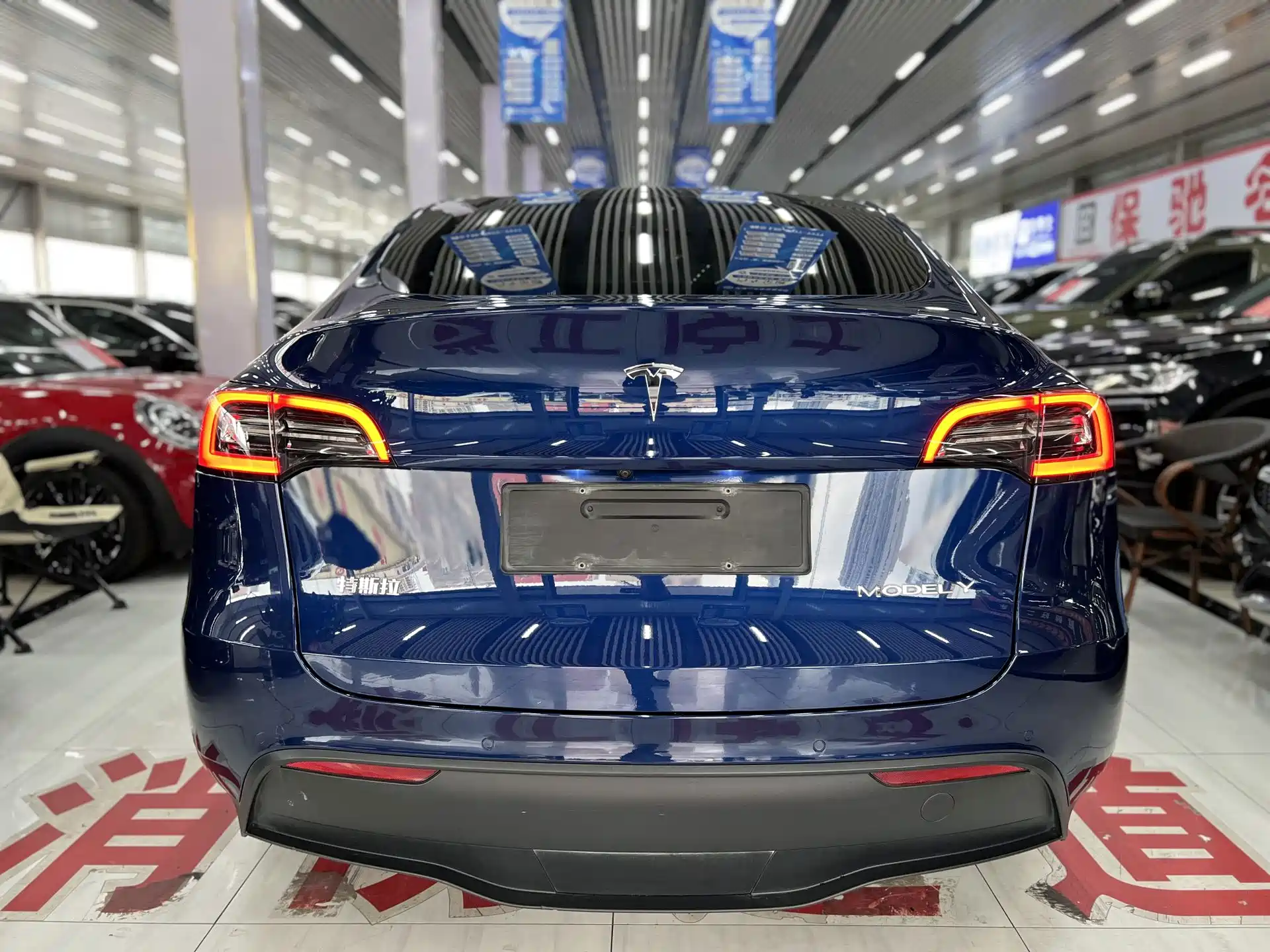 Фото 8 - Tesla Model Y