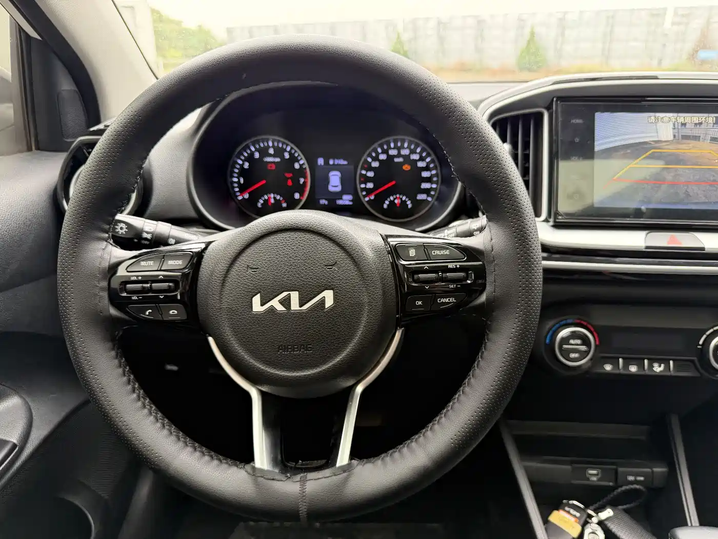Kia KX1 2021 1.4L CVT Sunroof Version фото 9
