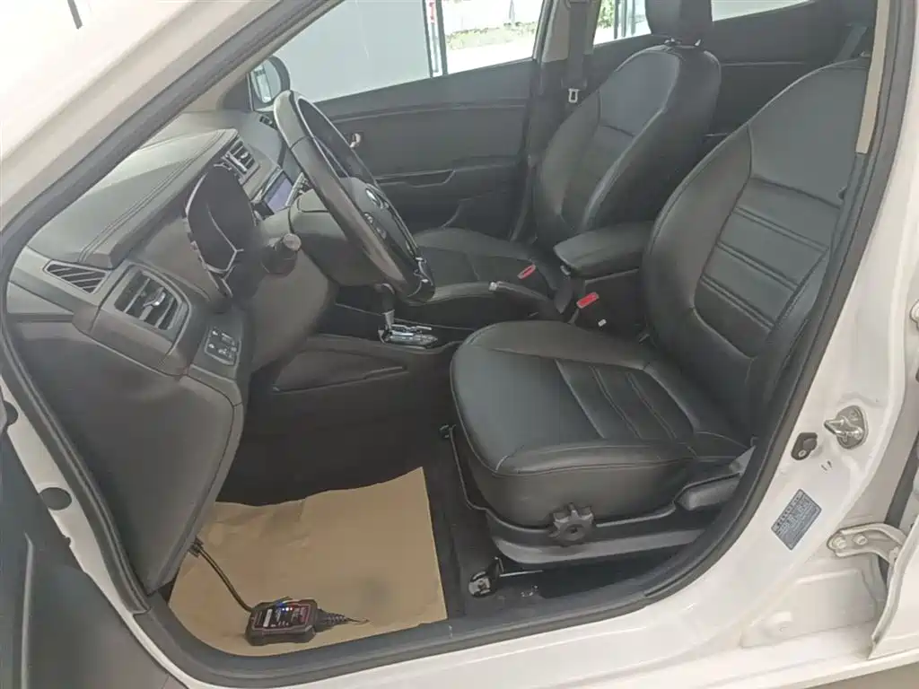 Kia K2 2015 Sedan 1.6L AT Premium фото 15